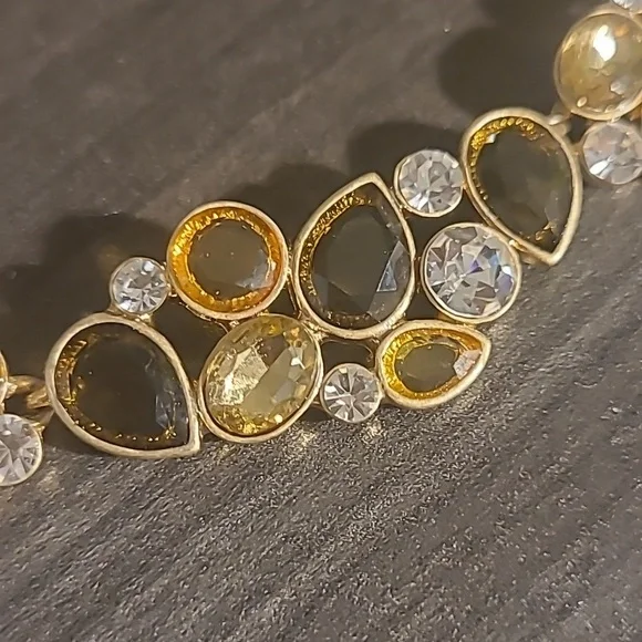 Necklace - Picture 2 of 2